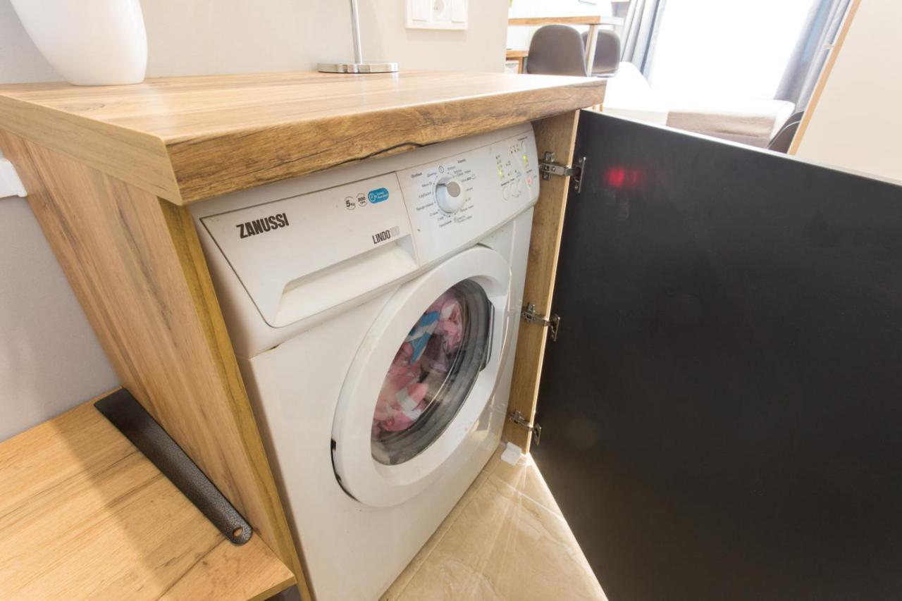 Apartmán Well Located Studio - Yaroslavska Str. 21 Charkov Exteriér fotografie