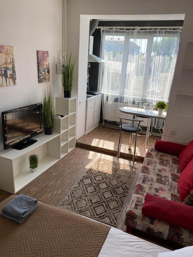 Apartmán Well Located Studio - Yaroslavska Str. 21 Charkov Exteriér fotografie